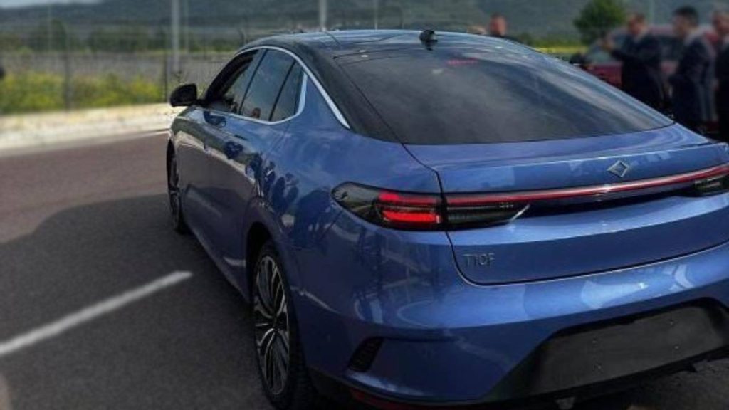 Gören bir daha bakıyor! Togg T10F’in yeni rengi ortaya çıktı