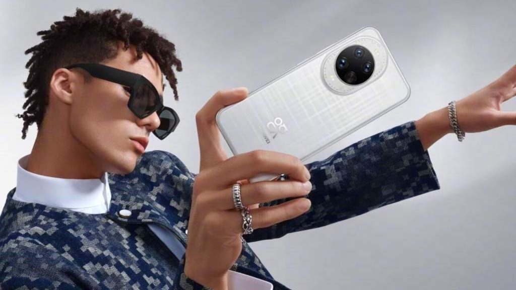 Huawei Nova 14 Ultra’nın tasarımı belirli oldu! İşte özellikleri