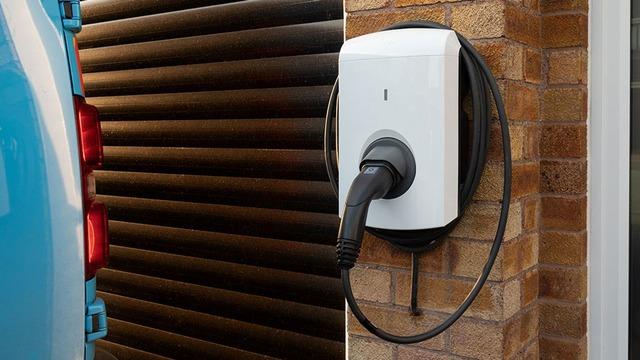 Konutta Elektrikli Otomobil Şarj İstasyonu Nasıl Kurulur?